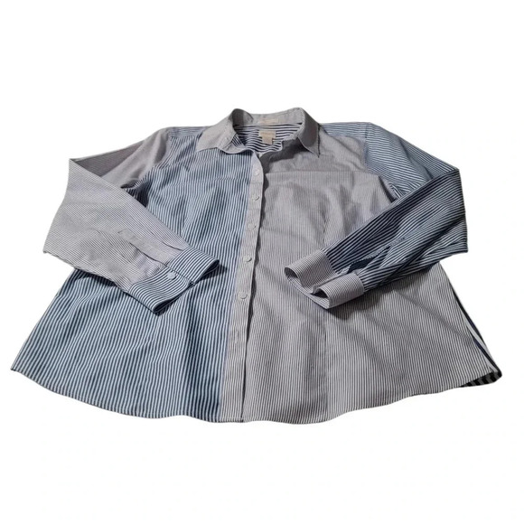 Chico’s no iron size 2 shirt Button up blue Striped women's - Picture 5 of 10